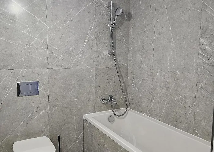 Апартаменти One Club Floreasca Бухарест